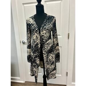 Animal print cardigan with pockets
